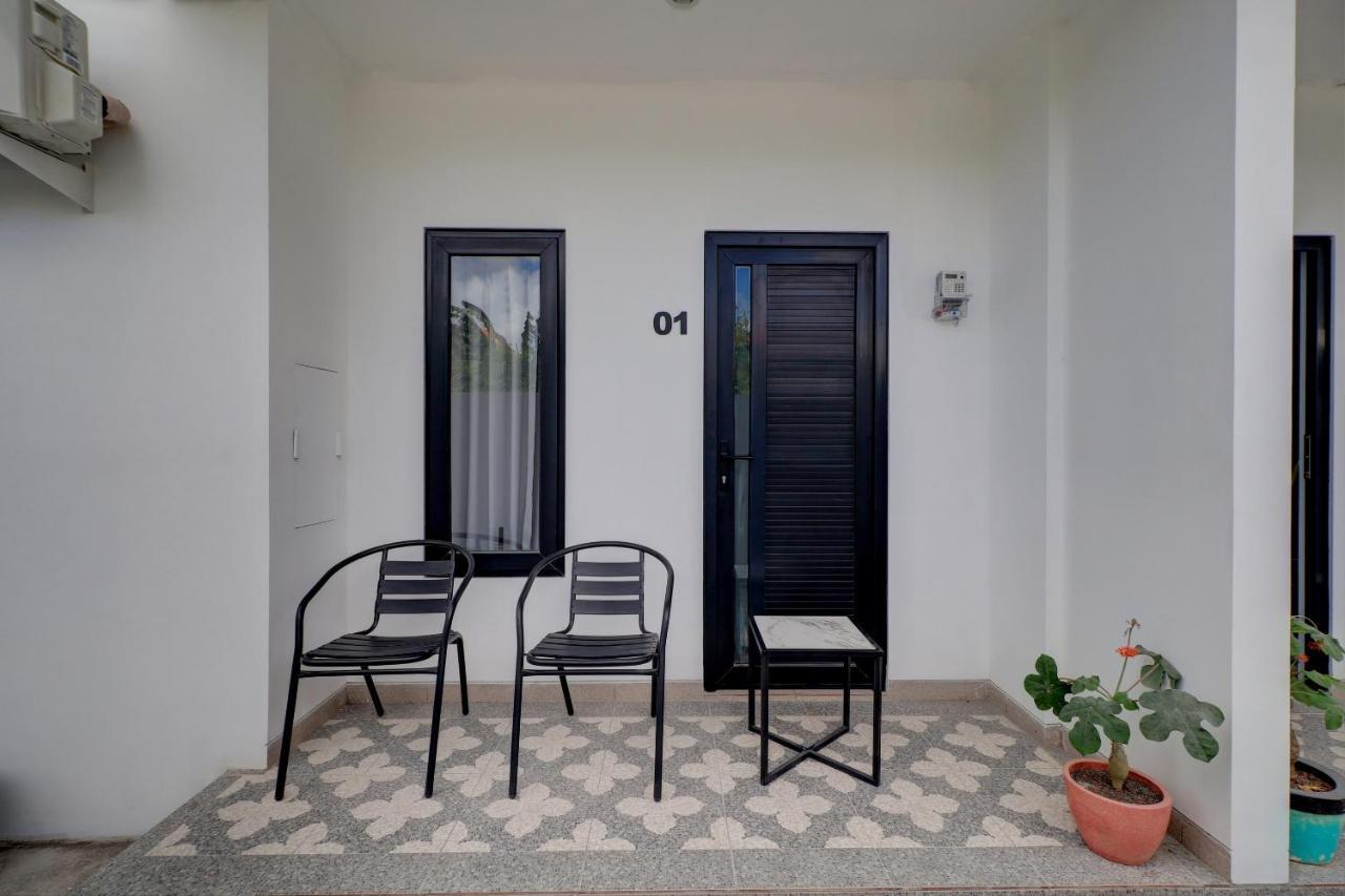 فندق Oyo Life 92854 The Danari House سمينياك المظهر الخارجي الصورة