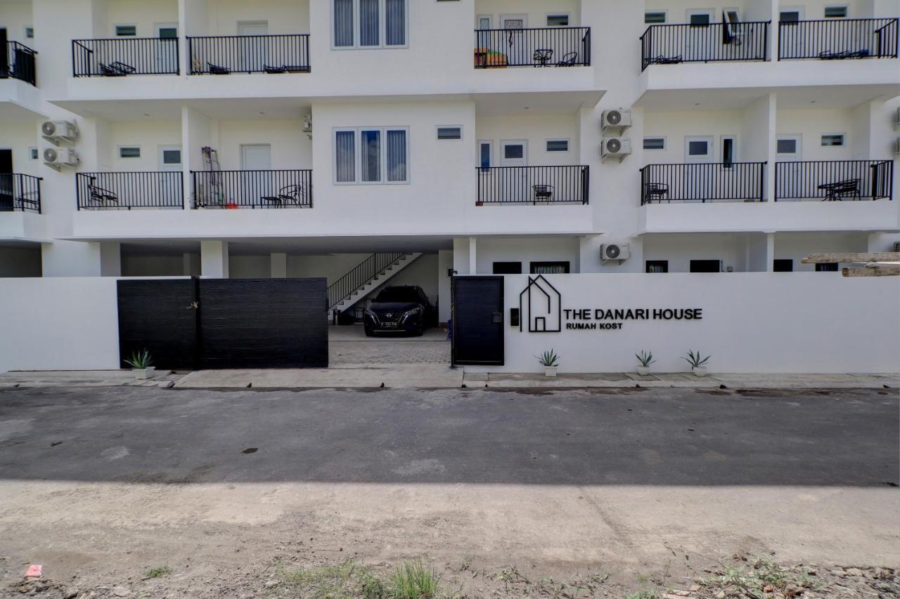 فندق Oyo Life 92854 The Danari House سمينياك المظهر الخارجي الصورة
